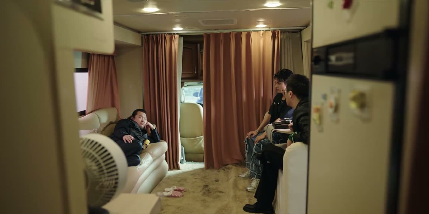 给我们小天找个小节目什么的