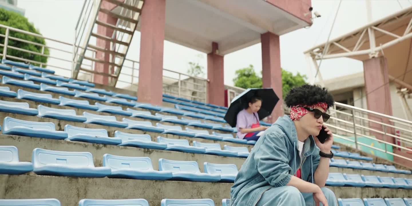 我李外就是为阳光沙滩而生的