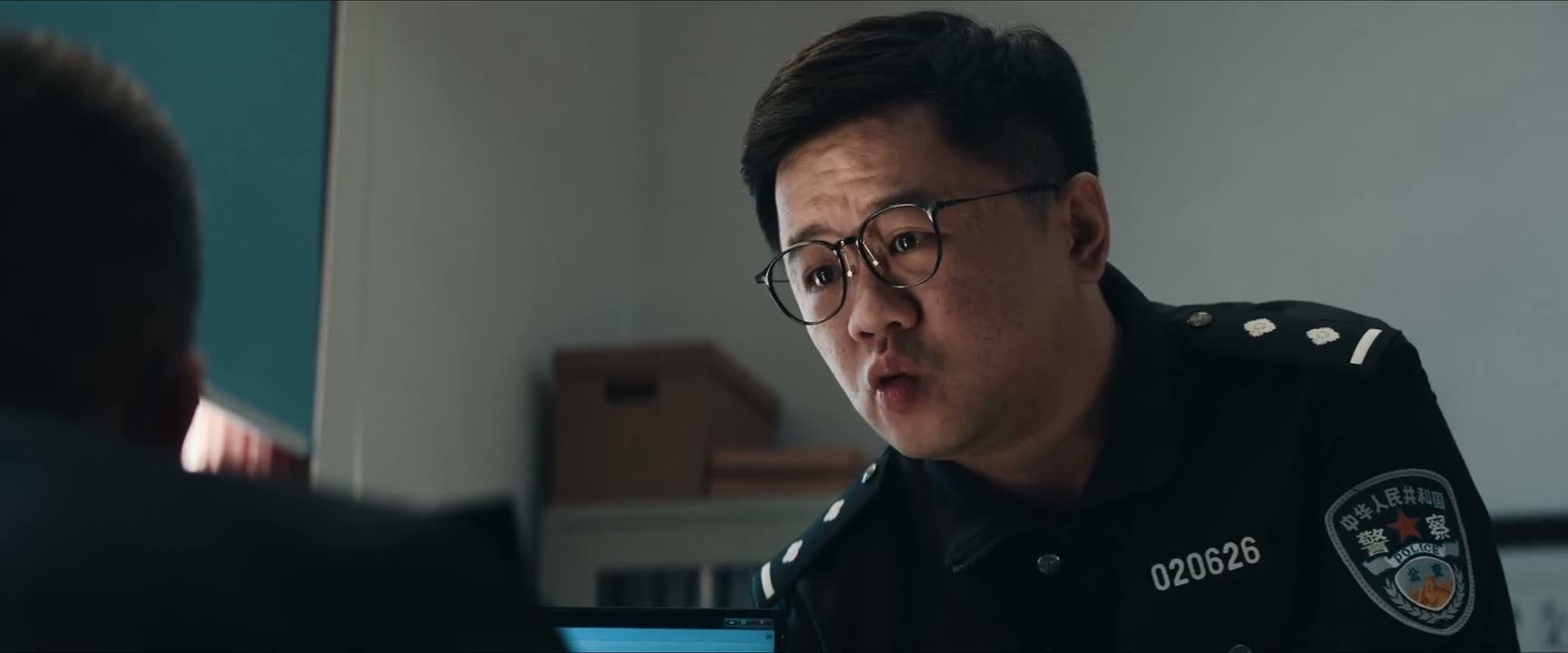 这多好一突破口啊 是不是