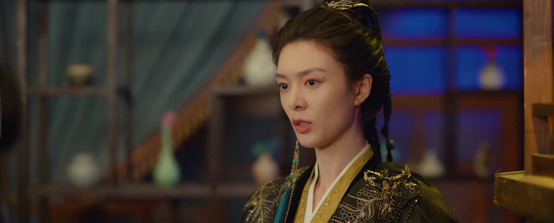 简直就是把她的脸踏进泥里