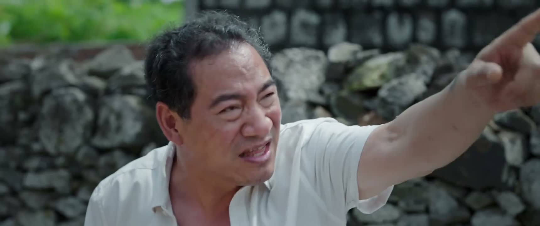 跟你的傻妈一样 臭傻子