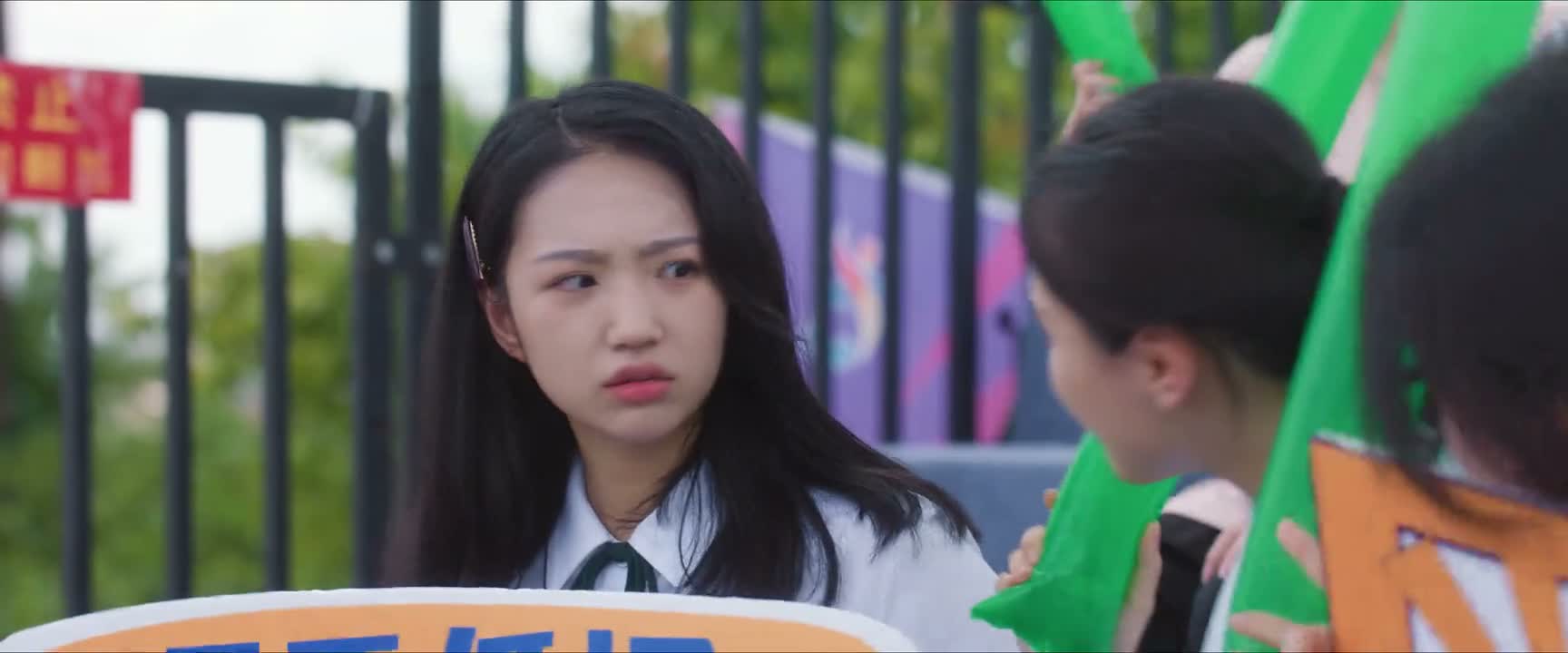 没有 才不是啊 你脸都红了 没有