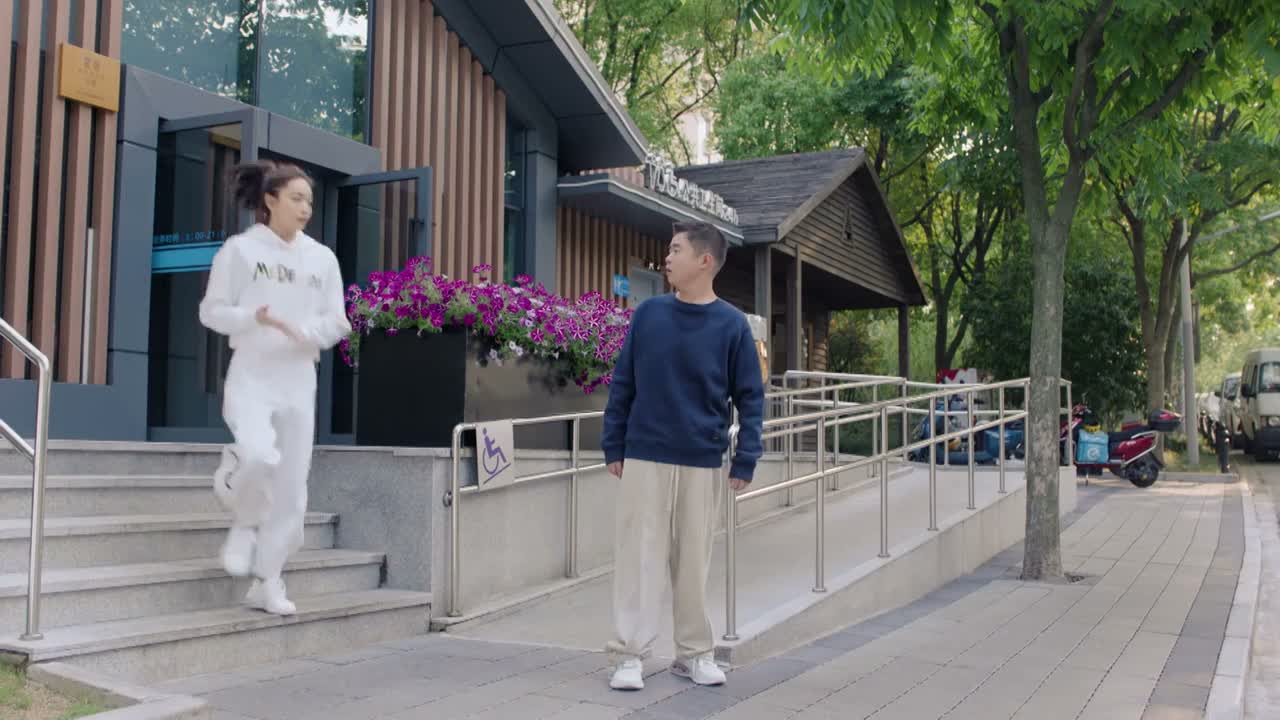 跟谁说话呢 不认识