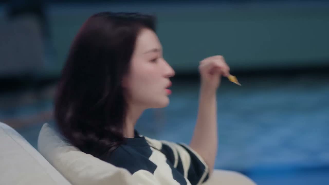 这么晚了 谁呀 开门 开门