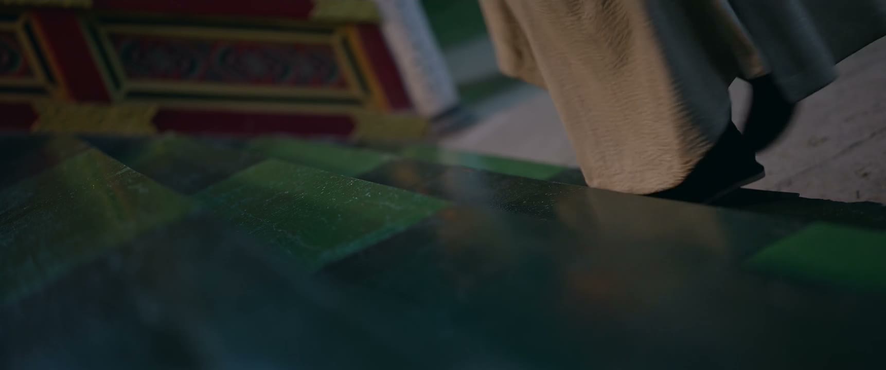 更有人耗尽一生气力
