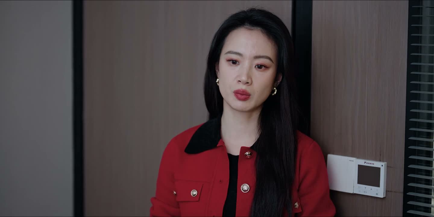 冯彬已经拖了我们整整三周了