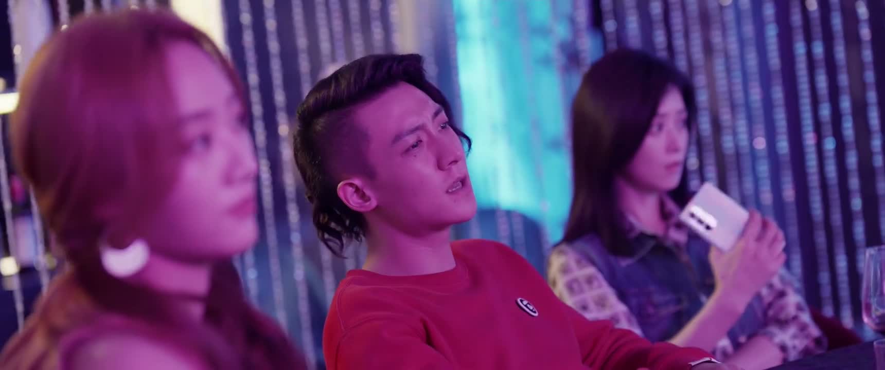 你俩才在一起多久啊 谨慎点