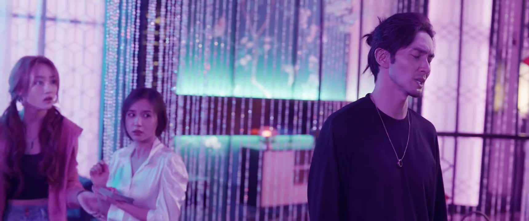 做渣男也得排队是吧