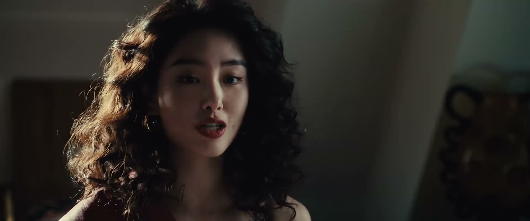您又是枕头 拖鞋的怎么拿呀