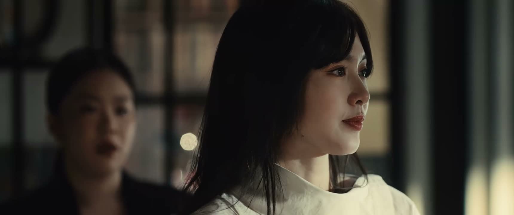 要不然你就打电话给何韩