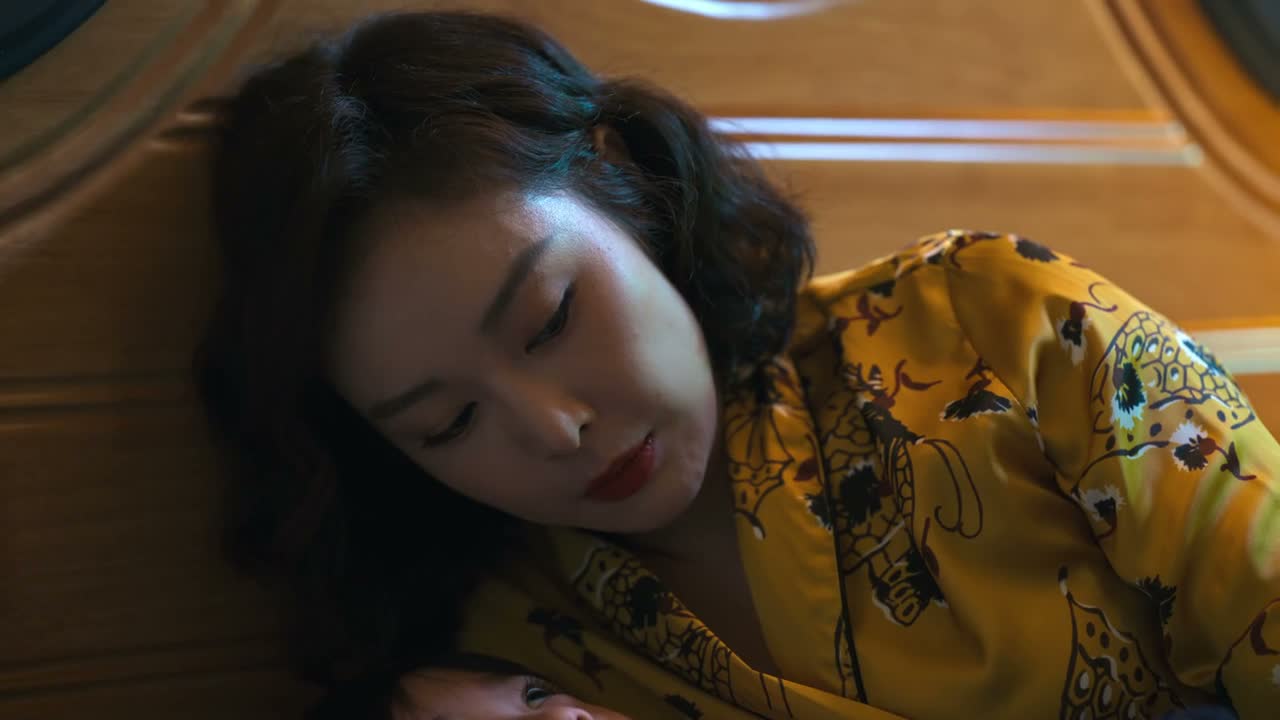 妈妈今天冲你吼