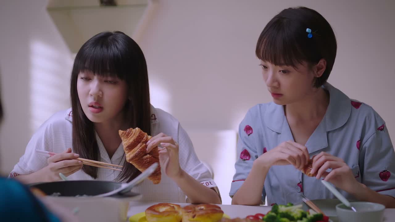 你们两个情商 都没问题吧