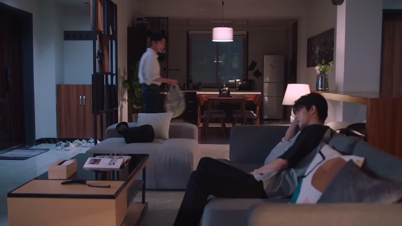 咱们当哥哥的 就得脸皮厚一点