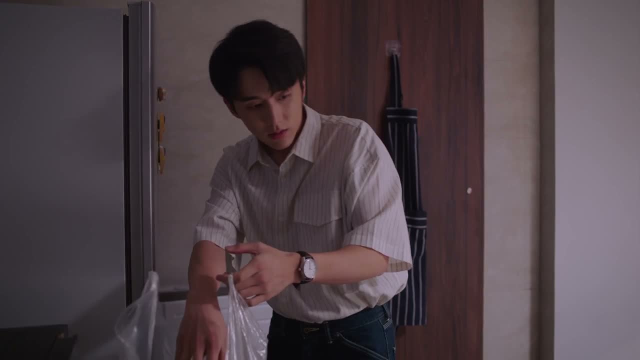 这是你的衣服 我以为是我的