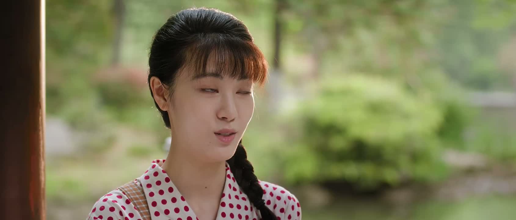 还是不如费霓是吗
