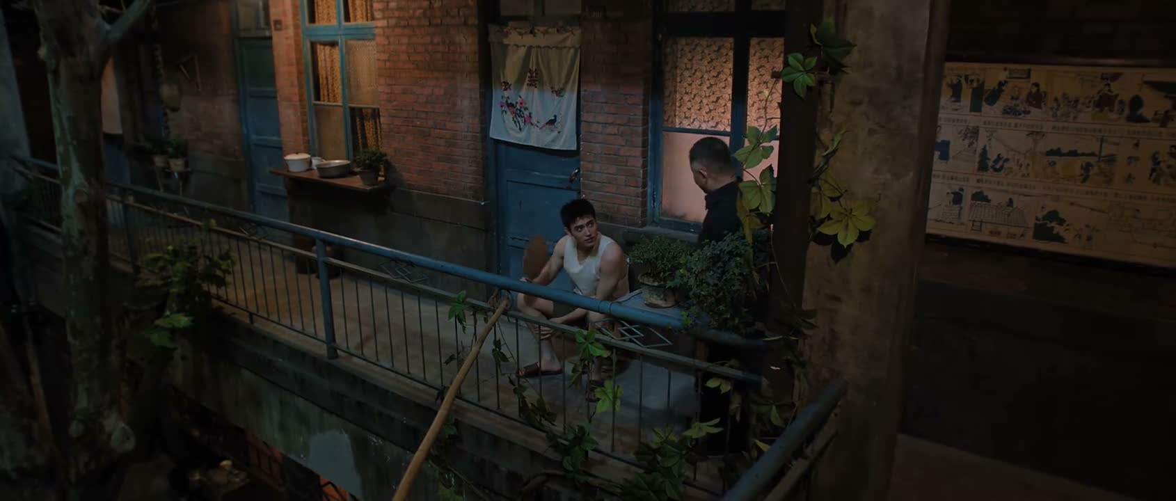 做错事让媳妇轰出来了