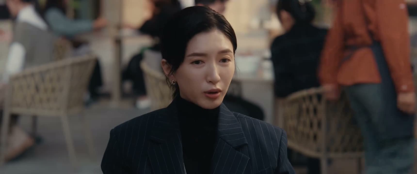 对于李东明这种人 权力第一 金钱第二