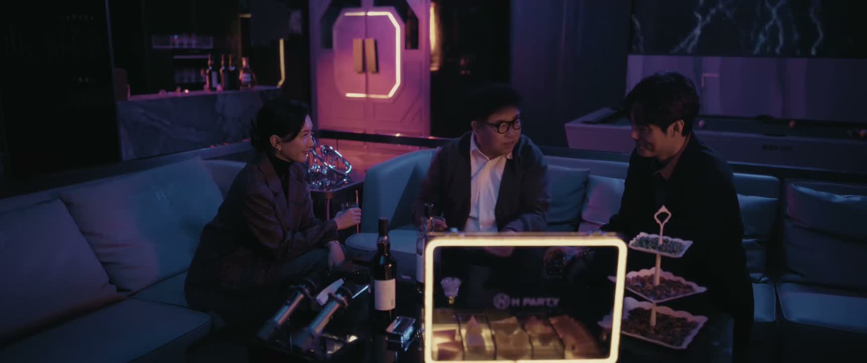 你说这事迟早有一天要曝光 是吧