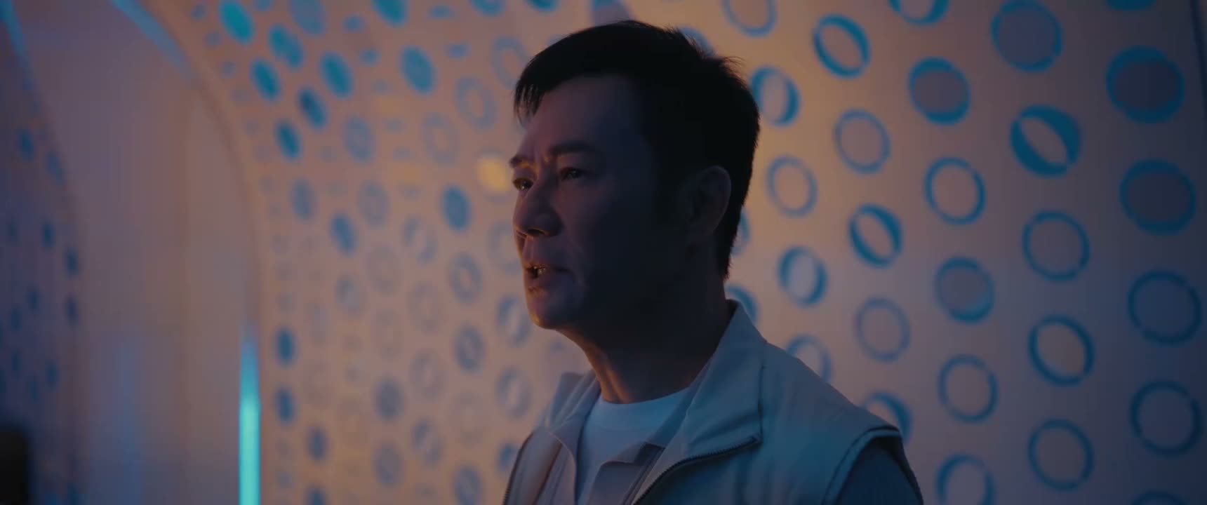 你要是想在公司往上爬