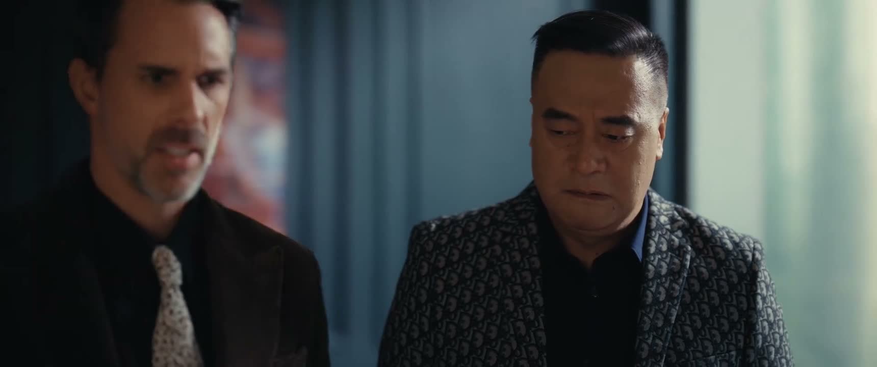 亚洲区现在正盯着我们