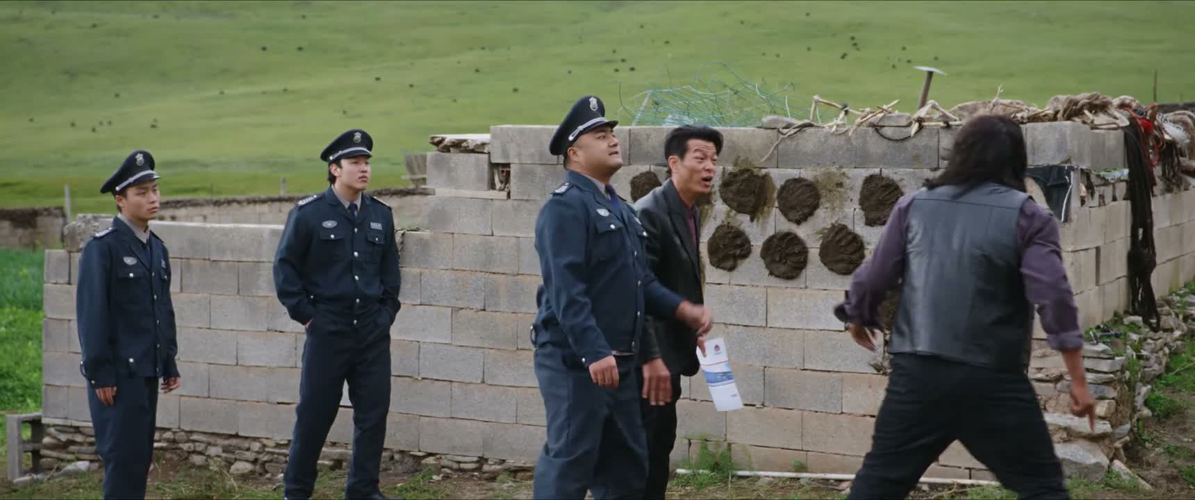 你跟我嘚啵什么