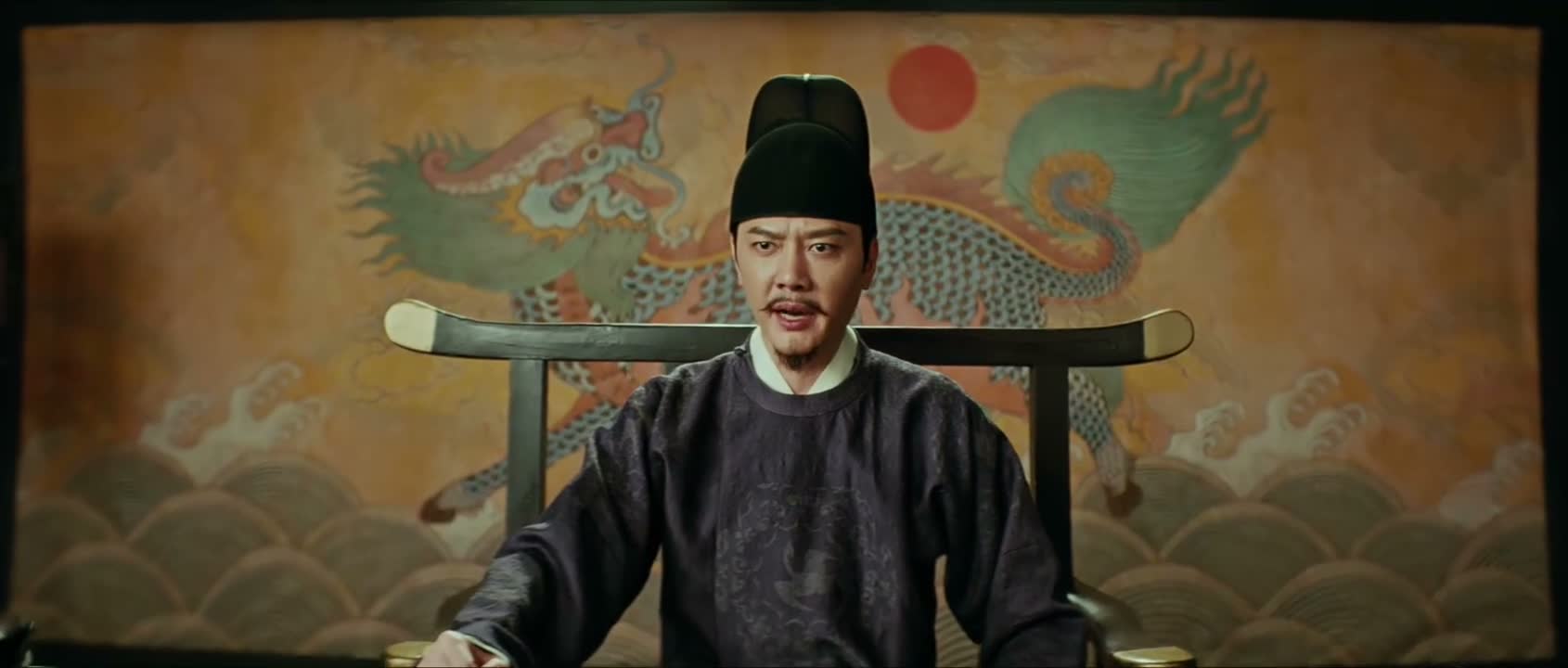 为何还会把女儿嫁与王显