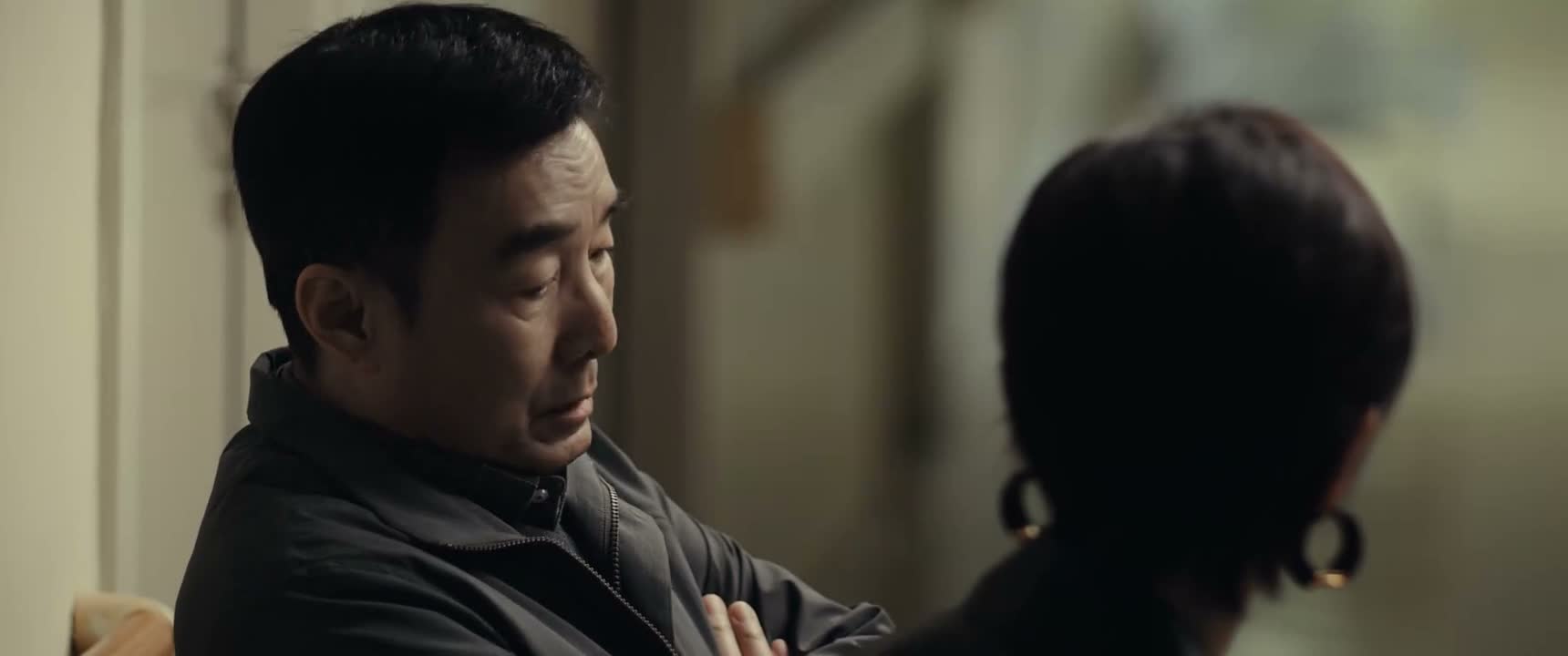 以前虽然没住在一起 离得远了点