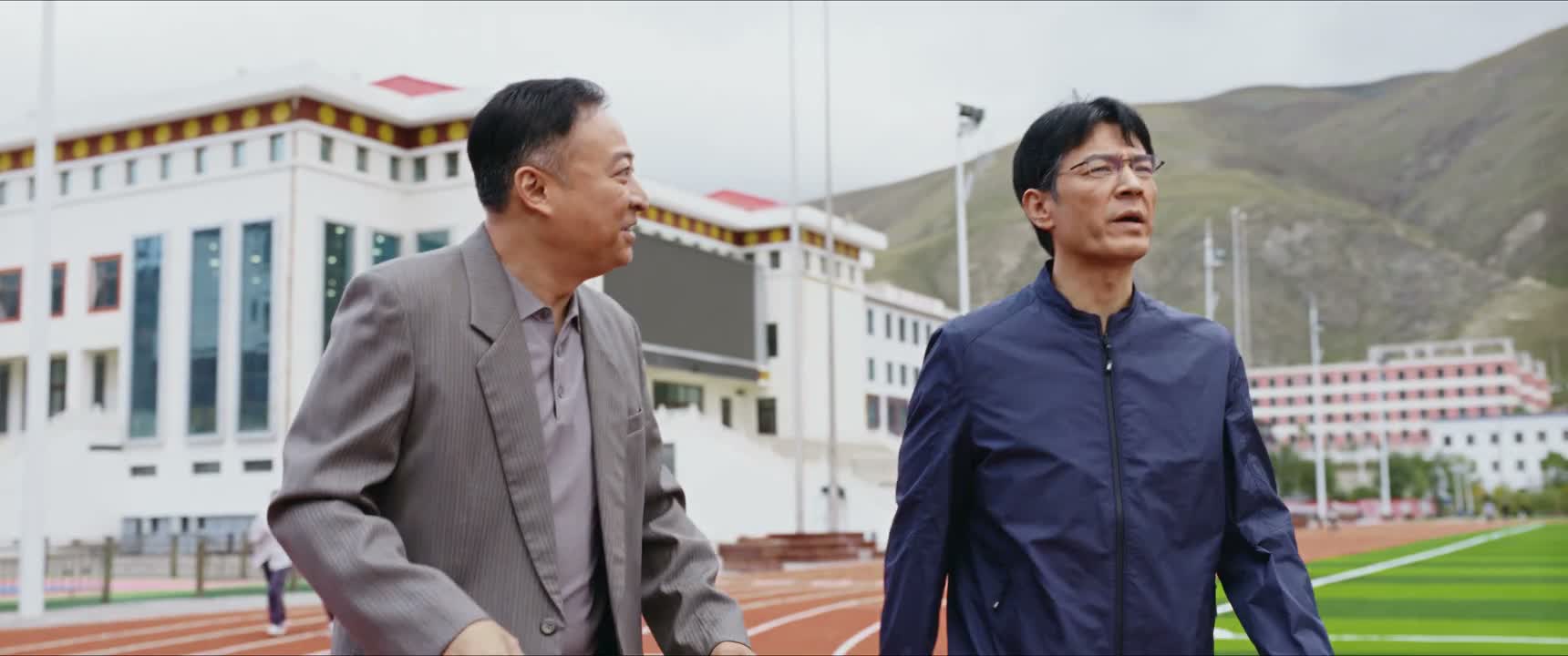 你还两百万吨 一吨都不行