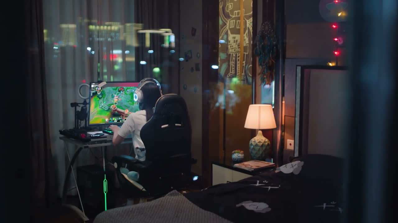 等一下 等一下 等一下 等我过来再开