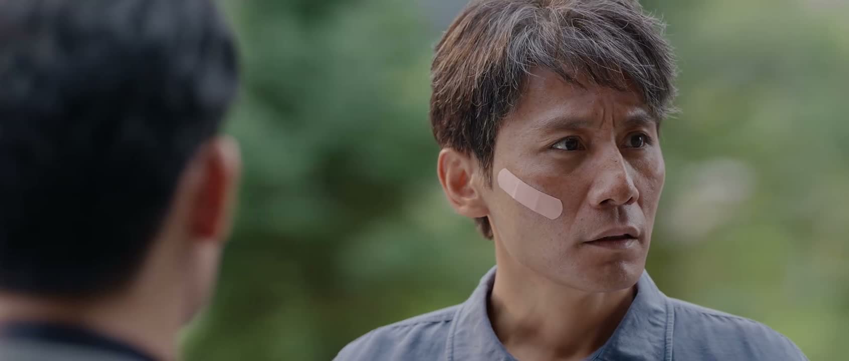 你怎么知道我非得是盯你