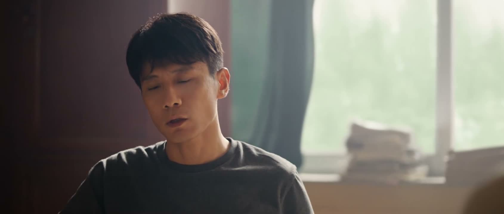 说是好像见过他们