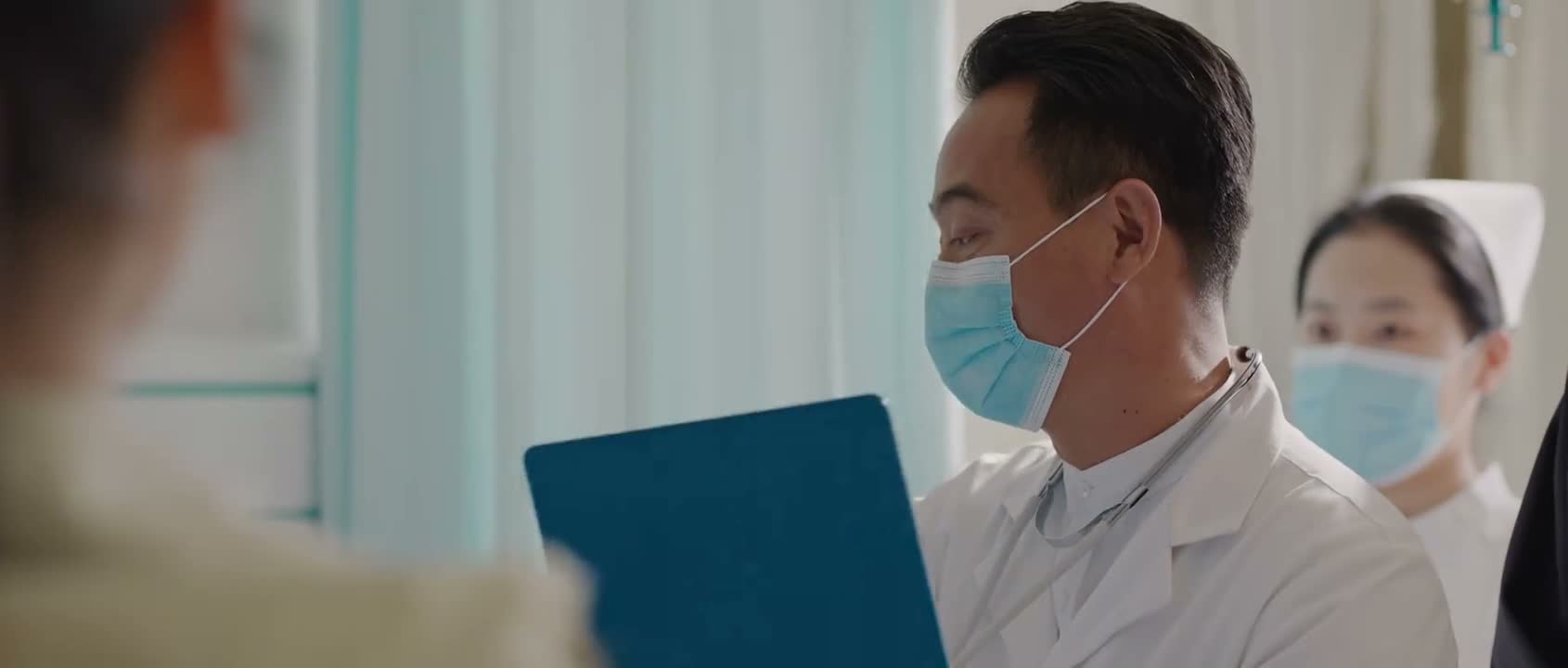 他这是过度疲劳导致的低血糖