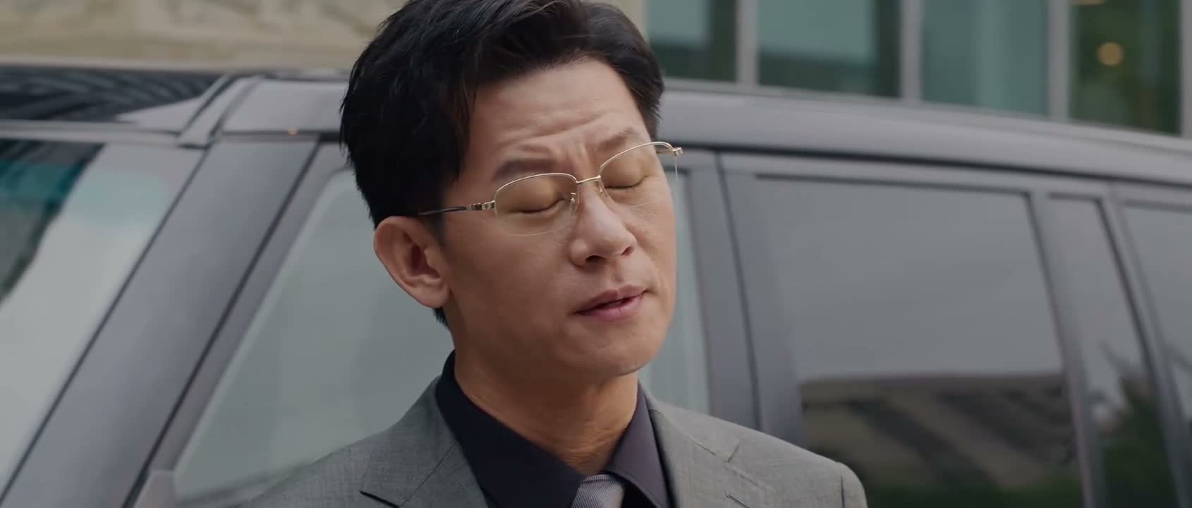 以开放的态度跟警察交流