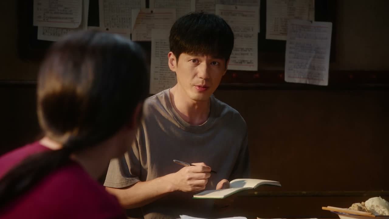 这我把剧本都翻烂了
