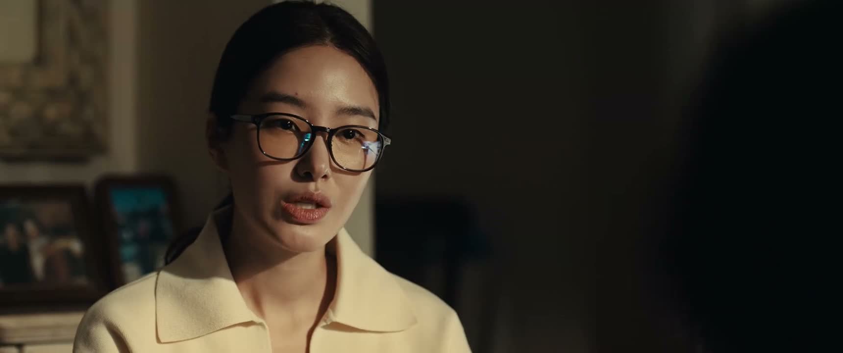 我爸都跟您离婚十几年了 不是一家人了