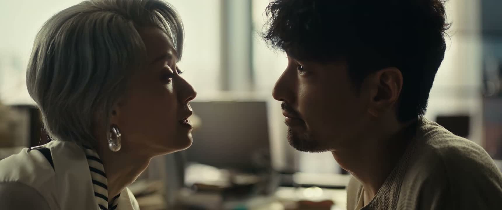 我只要你的稿子 你的脑子和其他东西