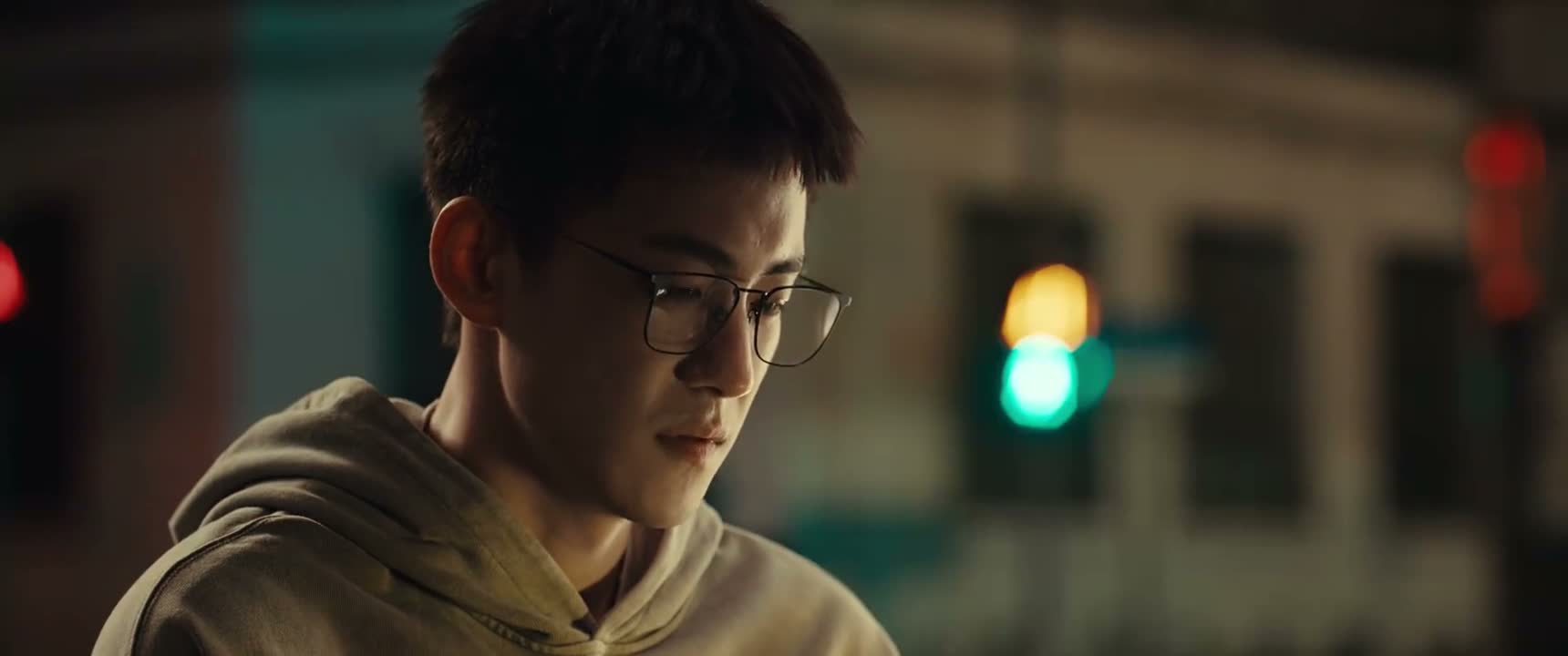 以前我们是靠打游戏赚钱的