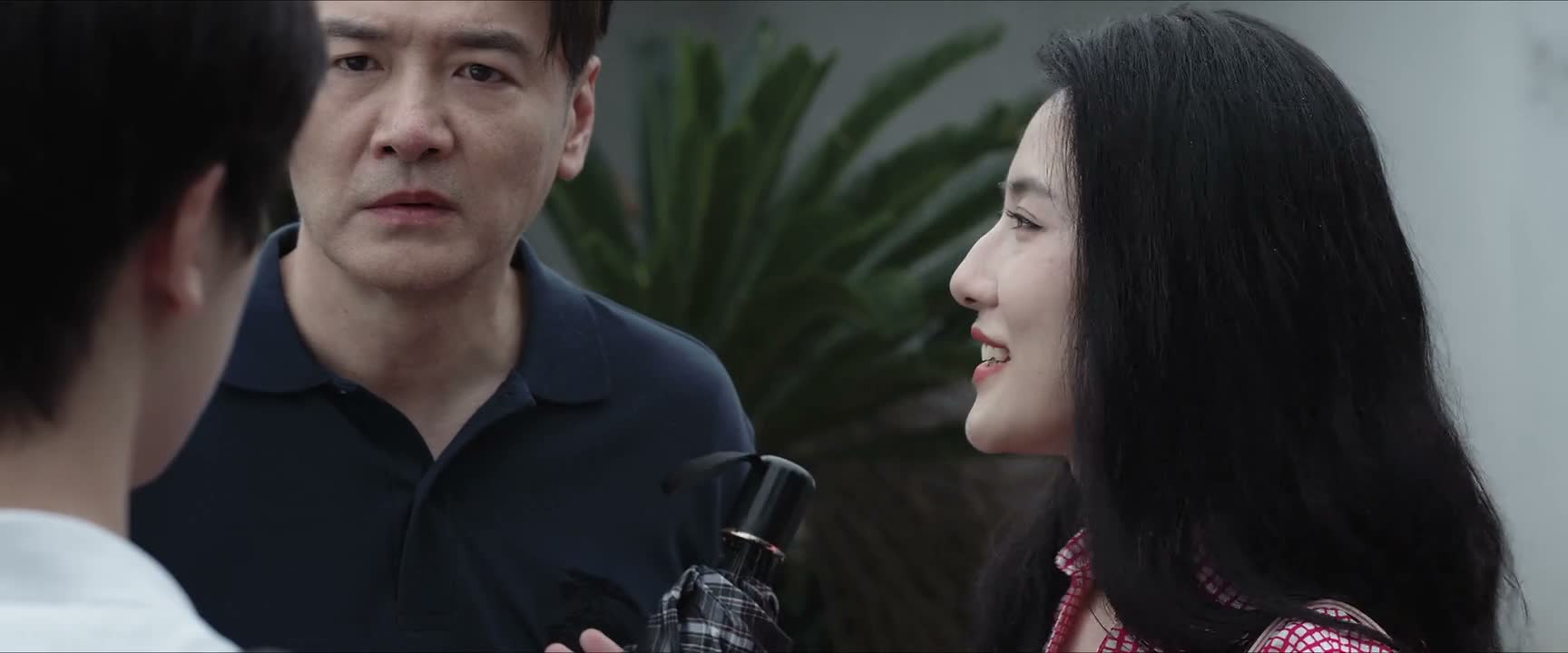 那你看以后我们都是 一家人了是不是