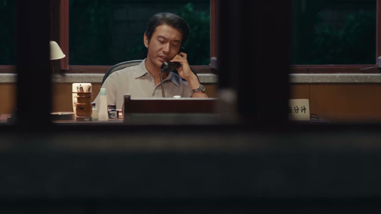 你老爸是个好人 就行了