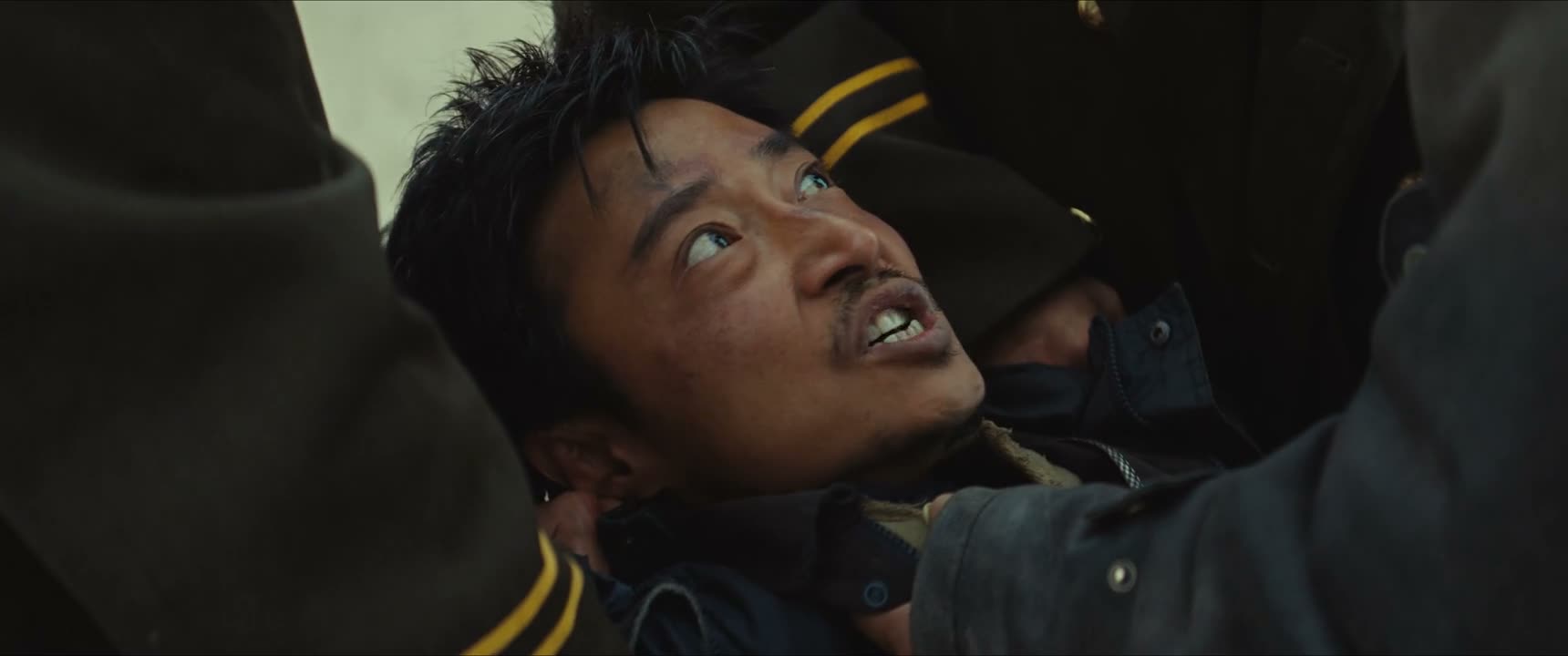 你以为 你是个啥东西呀