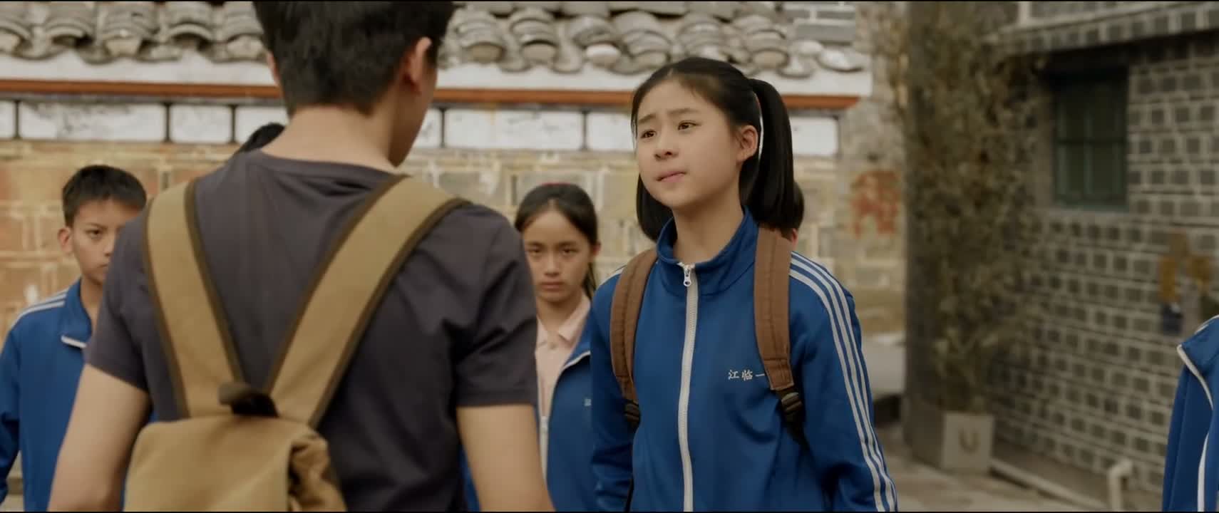 女的怎么了 就我跟你单挑
