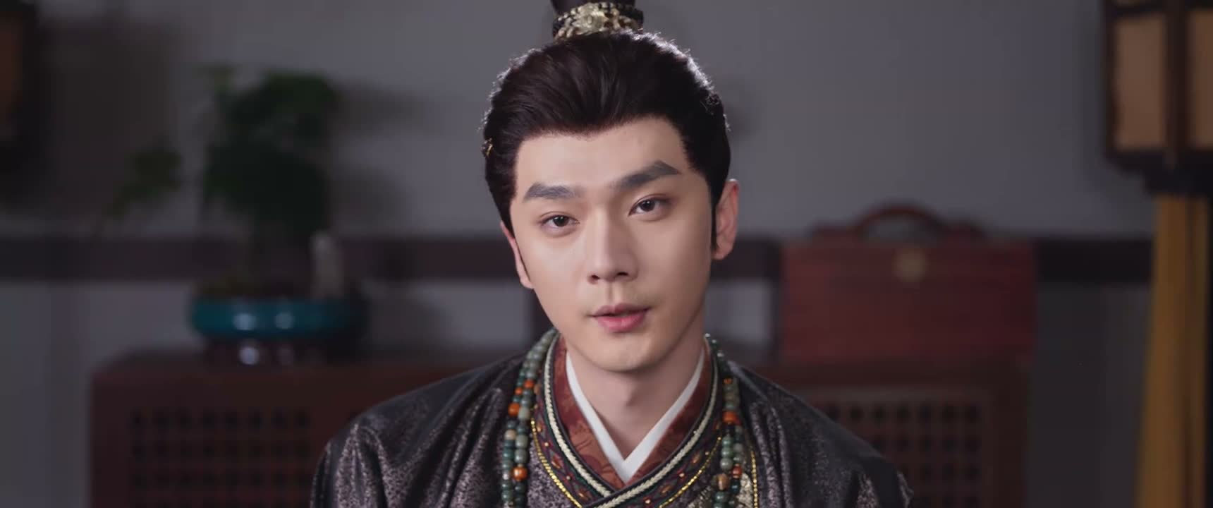 安郡王这一顶顶帽子扣给我