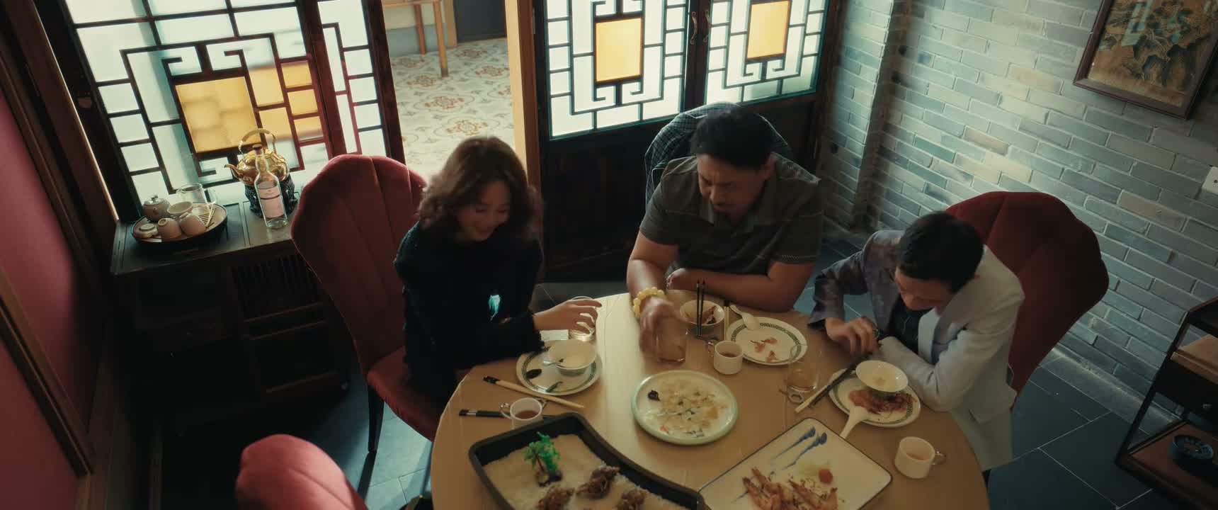不是跟你说了吗 像我们这种店