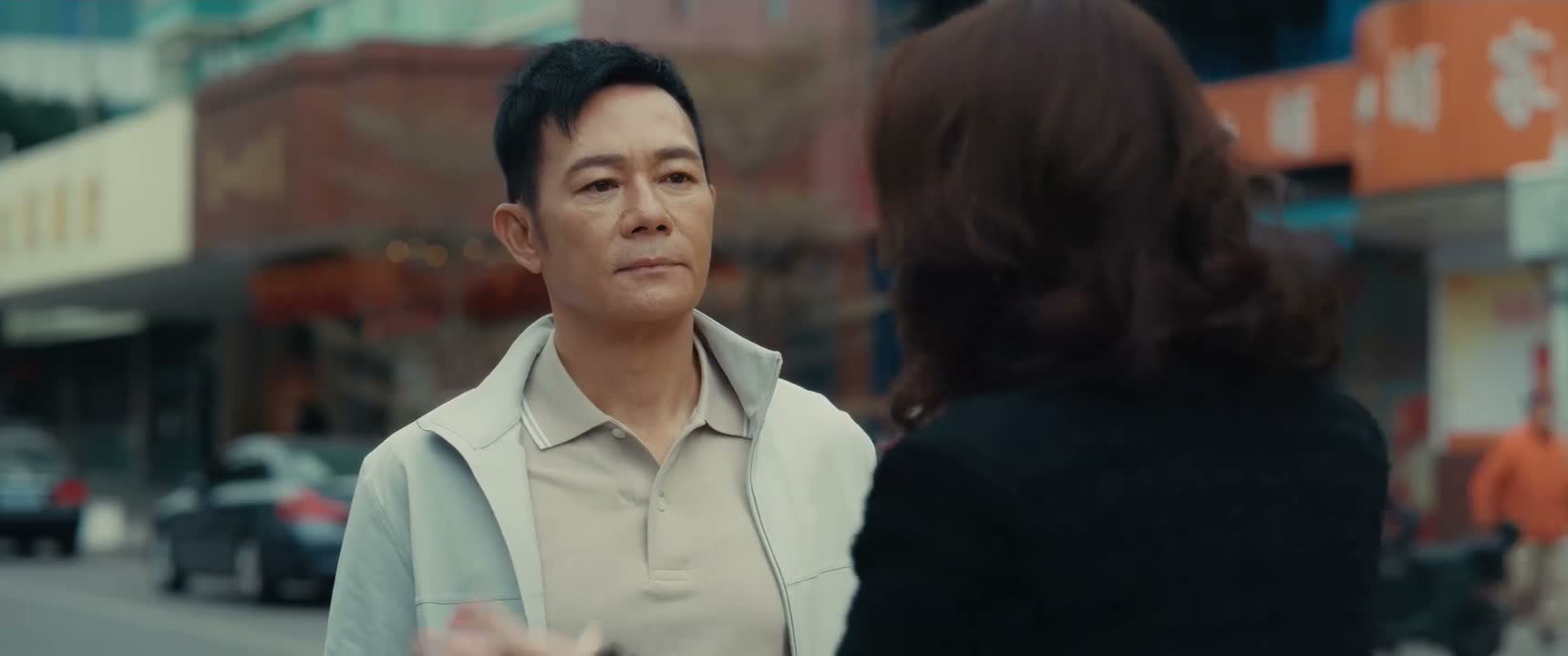 我还陪你吃饭 我陪你应酬 我陪你打高尔夫