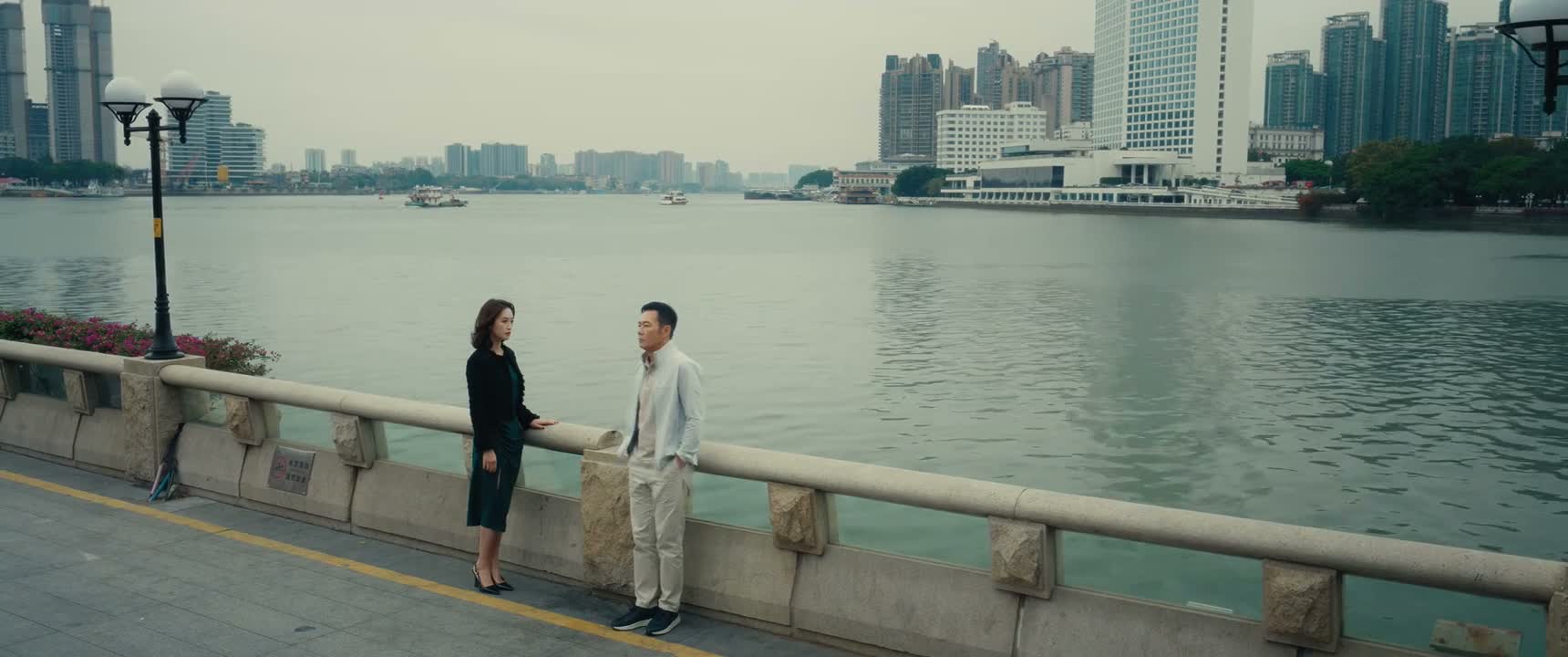 我准备月底以前动手术