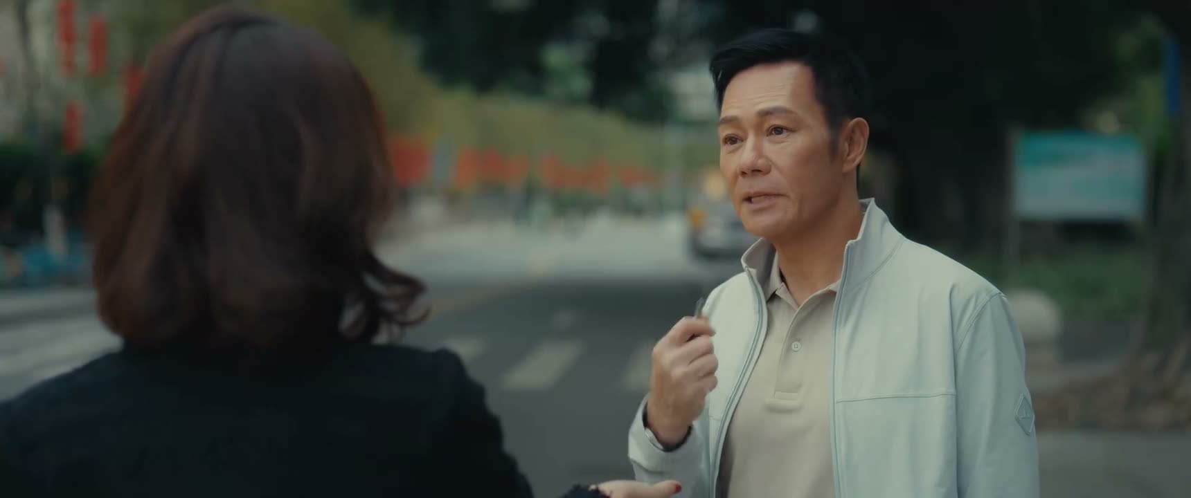 这台是三百马 你不会开啊