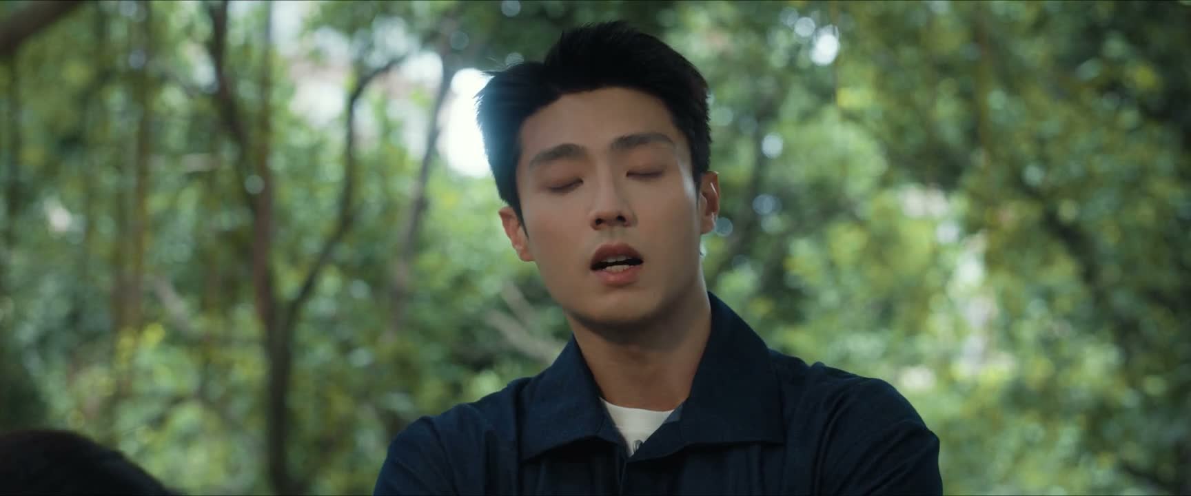 还差三百六十七大卡 我腿都抽筋了