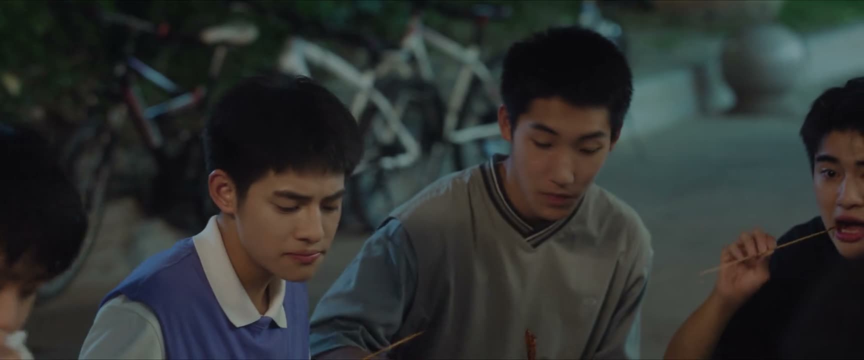 那可不 我的手艺还用质疑 我尝尝我尝尝我尝尝