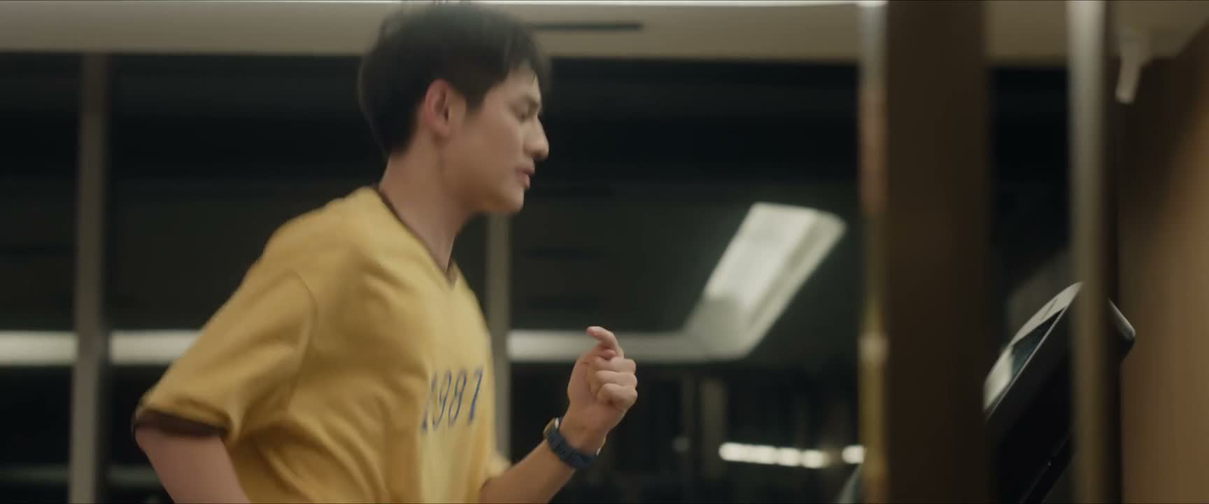 小林老师 完了完了完了 后面有车