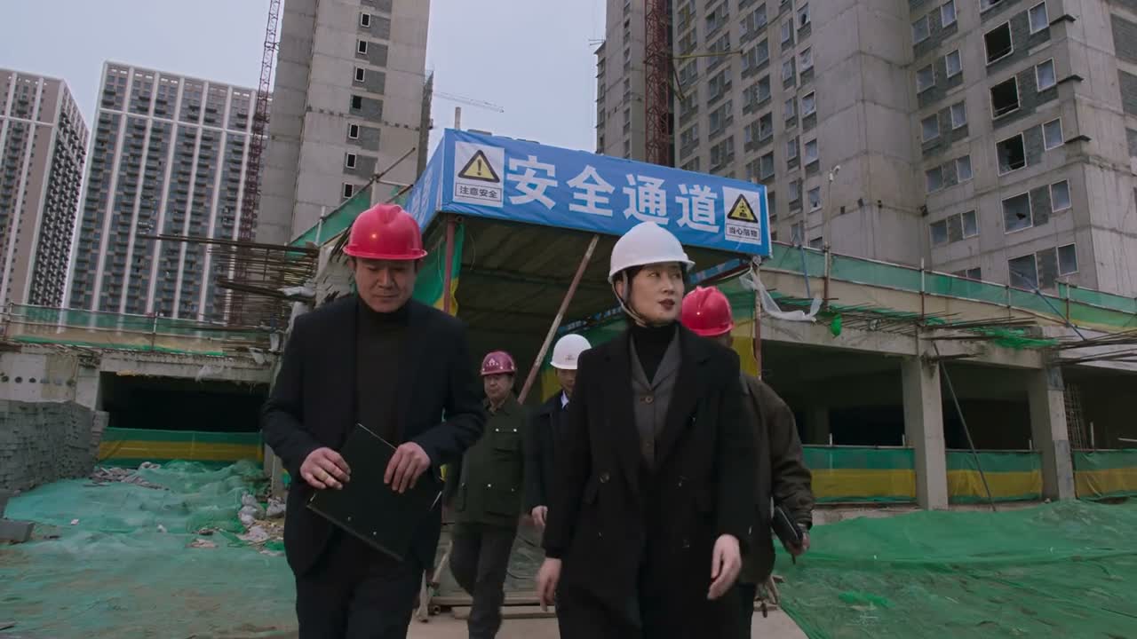 检查员 来转一圈
